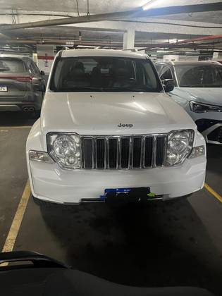 JEEP CHEROKEE 3.7 SPORT 4X4 V6 12V GASOLINA 4P AUTOMÁTICO JEEP CHEROKEE 3.7 SPORT 4X4 V6 12V GASOLINA 4P AUTOMÁTICO